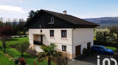 Maison traditionnelle 7 pièces de 197 m² à Éloise (01200)