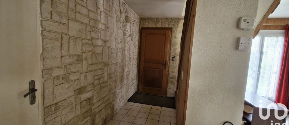 House 4 rooms of 101 m² in Chaumont-en-Vexin (60240)