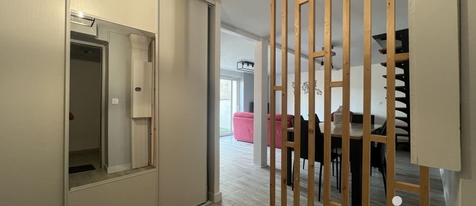 Duplex 3 rooms of 73 m² in Saint-Jeoire-Prieuré (73190)