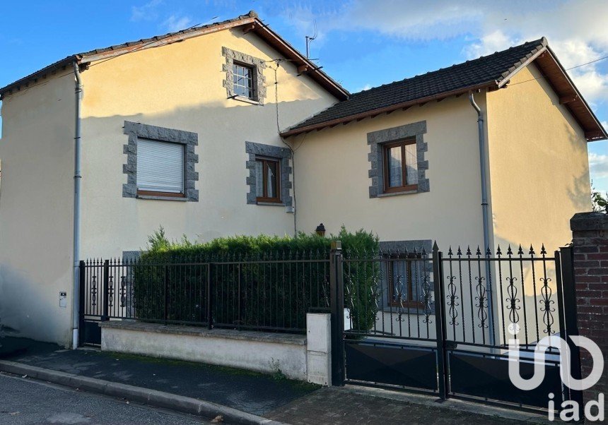 House 8 rooms of 134 m² in Montmorency (95160)