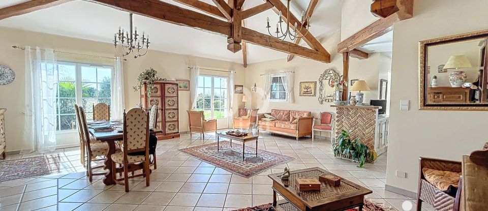 Maison traditionnelle 5 pièces de 142 m² à Saint-Loup-Cammas (31140)