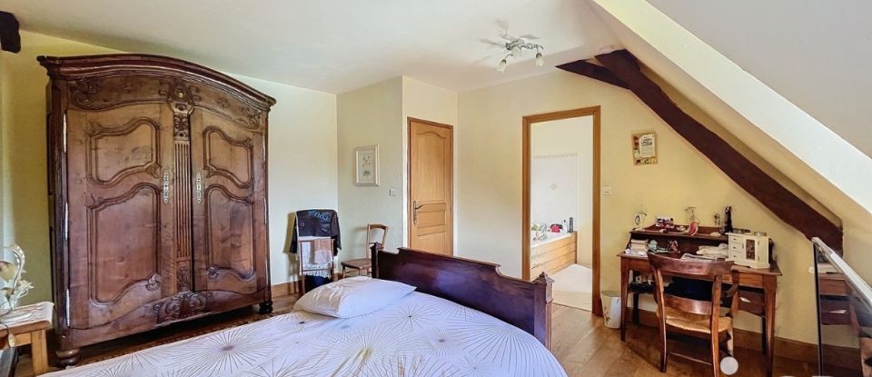 Maison traditionnelle 9 pièces de 245 m² à Ossun (65380)