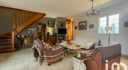 Traditional house 6 rooms of 160 m² in Gournay-en-Bray (76220)