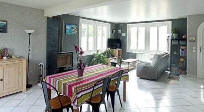 Maison traditionnelle 7 pièces de 145 m² à Tournan-en-Brie (77220)