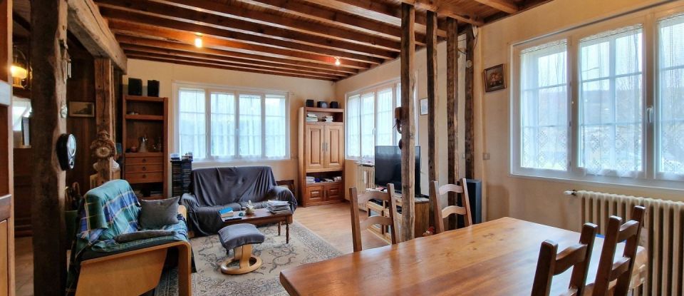 Maison 3 pièces de 109 m² à Saâcy-sur-Marne (77730)