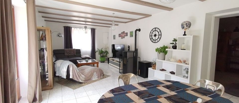 House 7 rooms of 186 m² in La Burbanche (01510)