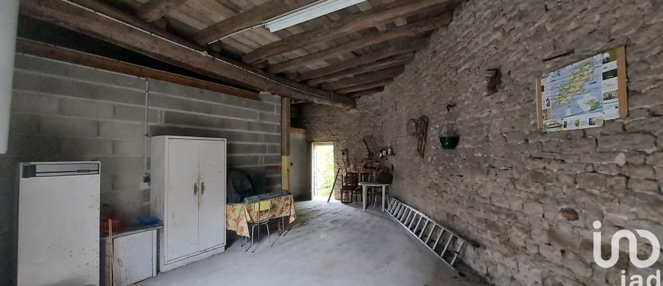 Maison 5 pièces de 112 m² à Loches-sur-Ource (10110)