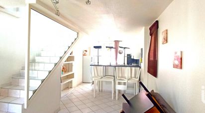 Apartment 3 rooms of 61 m² in La Seyne-sur-Mer (83500)