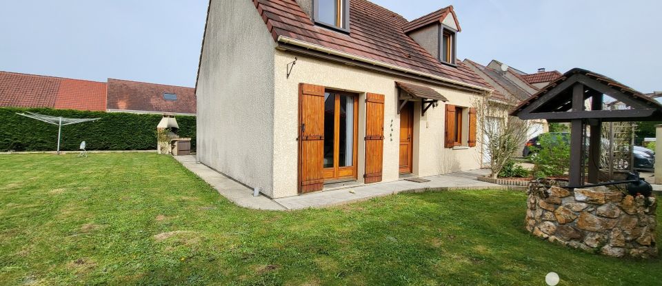 Traditional house 6 rooms of 104 m² in Tournan-en-Brie (77220)