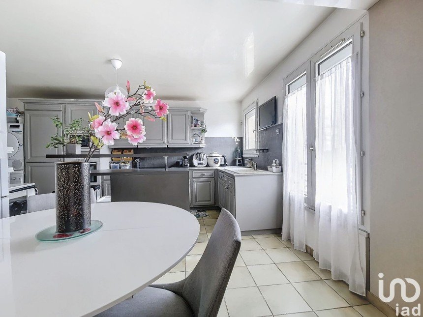 Appartement 4 pièces de 89 m² à Montmagny (95360)