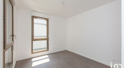 Appartement 2 pièces de 39 m² à Saint-Denis (93200)