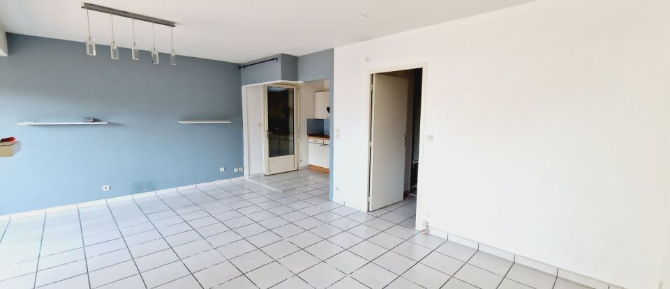 Apartment 3 rooms of 86 m² in Biganos (33380)