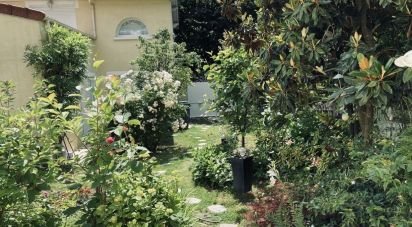 House 5 rooms of 160 m² in Nogent-sur-Marne (94130)