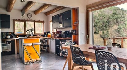 House 6 rooms of 169 m² in Le Gua (38450)