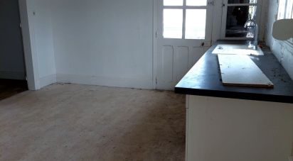 Appartement 10 pièces de 160 m² à Saint-Erme-Outre-et-Ramecourt (02820)