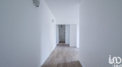 Apartment 3 rooms of 61 m² in Paris (75018)