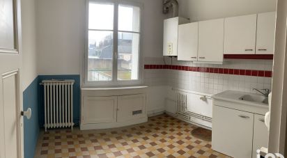 Apartment 2 rooms of 42 m² in Tours (37000)