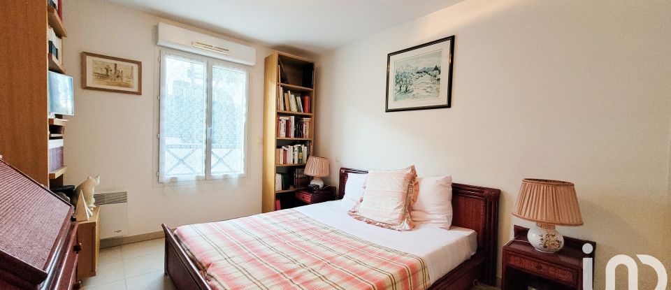 Apartment 4 rooms of 104 m² in Saint-Raphaël (83700)