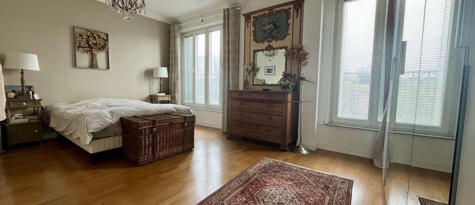 Apartment 5 rooms of 206 m² in Metz (57000)