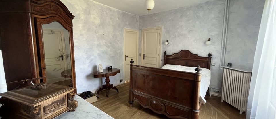 Traditional house 6 rooms of 126 m² in Gagny (93220)