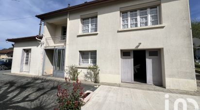 Traditional house 6 rooms of 104 m² in Lanquais (24150)