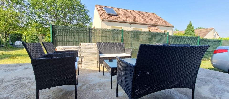 House 6 rooms of 121 m² in MALESHERBES (45330)