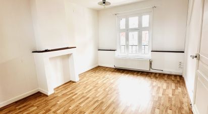 House 4 rooms of 87 m² in Cambrai (59400)