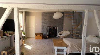 House 6 rooms of 160 m² in Le Fay-Saint-Quentin (60510)