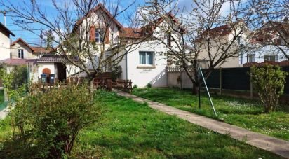 House 4 rooms of 84 m² in Nanteuil-lès-Meaux (77100)