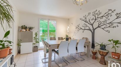 House 5 rooms of 81 m² in Maule (78580)