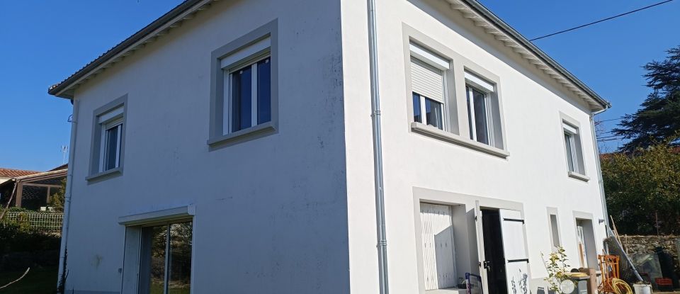 Town house 5 rooms of 121 m² in Condom (32100)