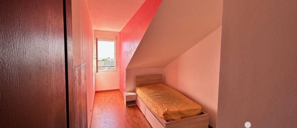 Appartement 4 pièces de 77 m² à Saint-Denis (97490)