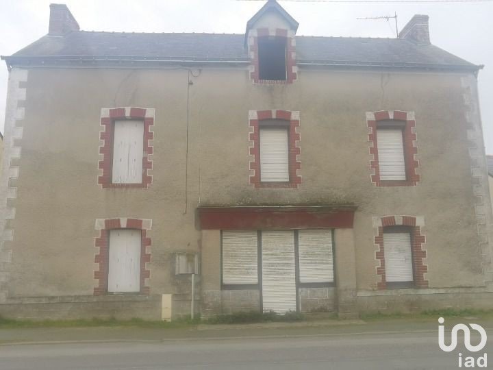 House 6 rooms of 219 m² in Guenrouet (44530)