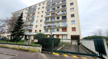 Apartment 2 rooms of 47 m² in Troyes (10000)