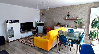 Appartement 4 pièces de 76 m² à Villeneuve-la-Garenne (92390)