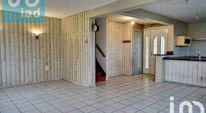 Country house 8 rooms of 140 m² in - (24353)