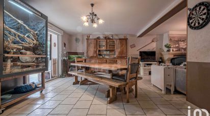 House 7 rooms of 145 m² in Saint-Mard (77230)