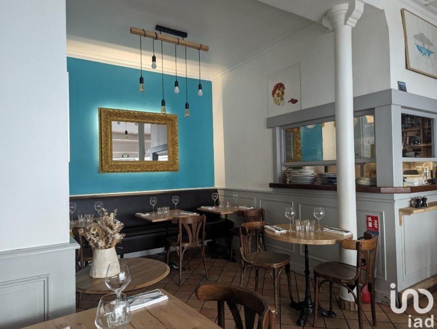 Brasserie-type bar of 80 m² in Paris (75016)