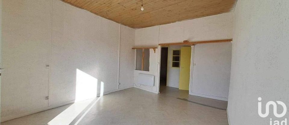 Apartment 3 rooms of 70 m² in Lodève (34700)