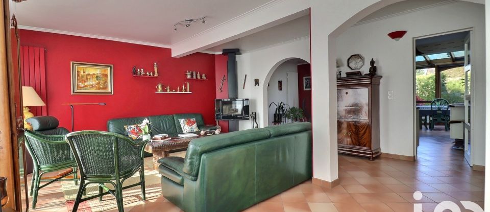 Maison traditionnelle 6 pièces de 171 m² à Morsang-sur-Orge (91390)