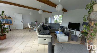 House 7 rooms of 220 m² in Maulévrier (49360)