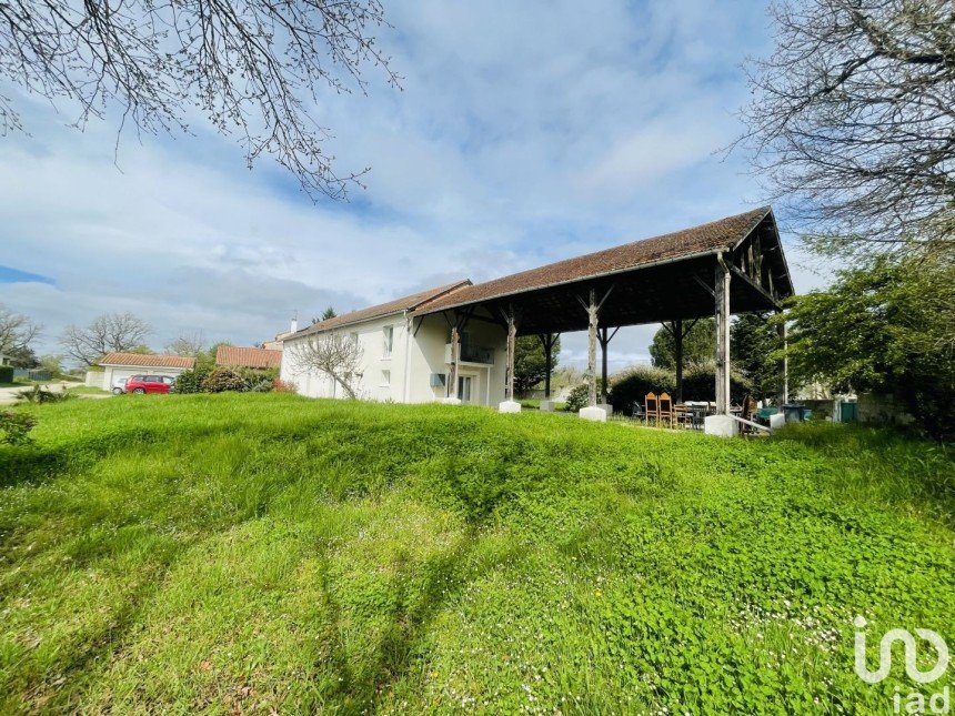 Maison 10 pièces de 326 m² à Montauban (82000)