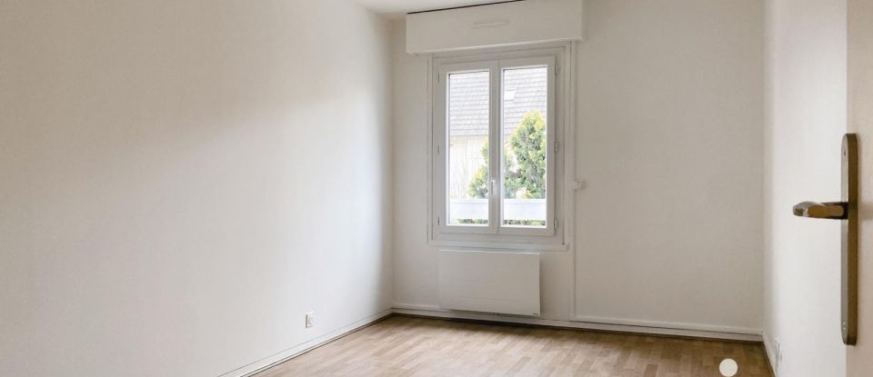 Appartement 4 pièces de 92 m² à Enghien-les-Bains (95880)