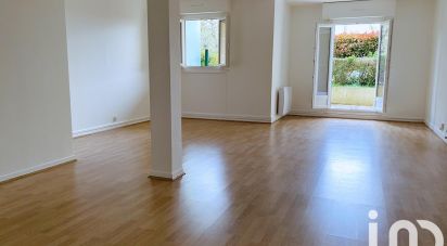 Apartment 4 rooms of 92 m² in Enghien-les-Bains (95880)