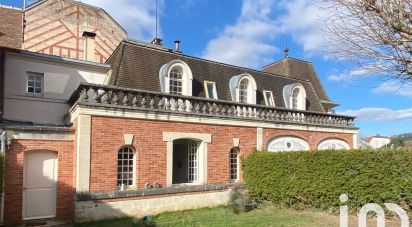 House 4 rooms of 95 m² in Vieux-Moulin (60350)
