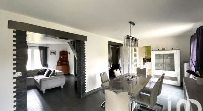 Maison traditionnelle 6 pièces de 161 m² à Dreux (28100)