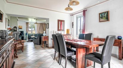 House 9 rooms of 306 m² in Juilly (77230)