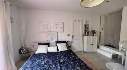 House 5 rooms of 98 m² in Varennes-Jarcy (91480)