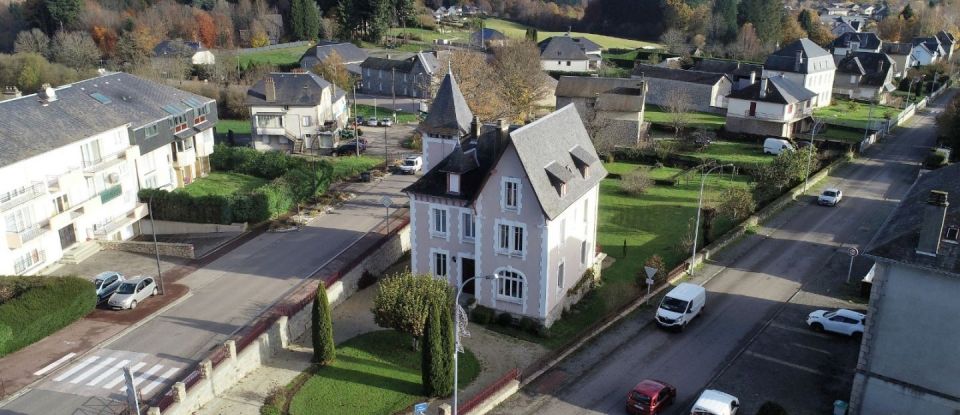 House 9 rooms of 216 m² in Égletons (19300)