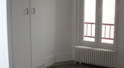 Appartement 2 pièces de 38 m² à Clamart (92140)